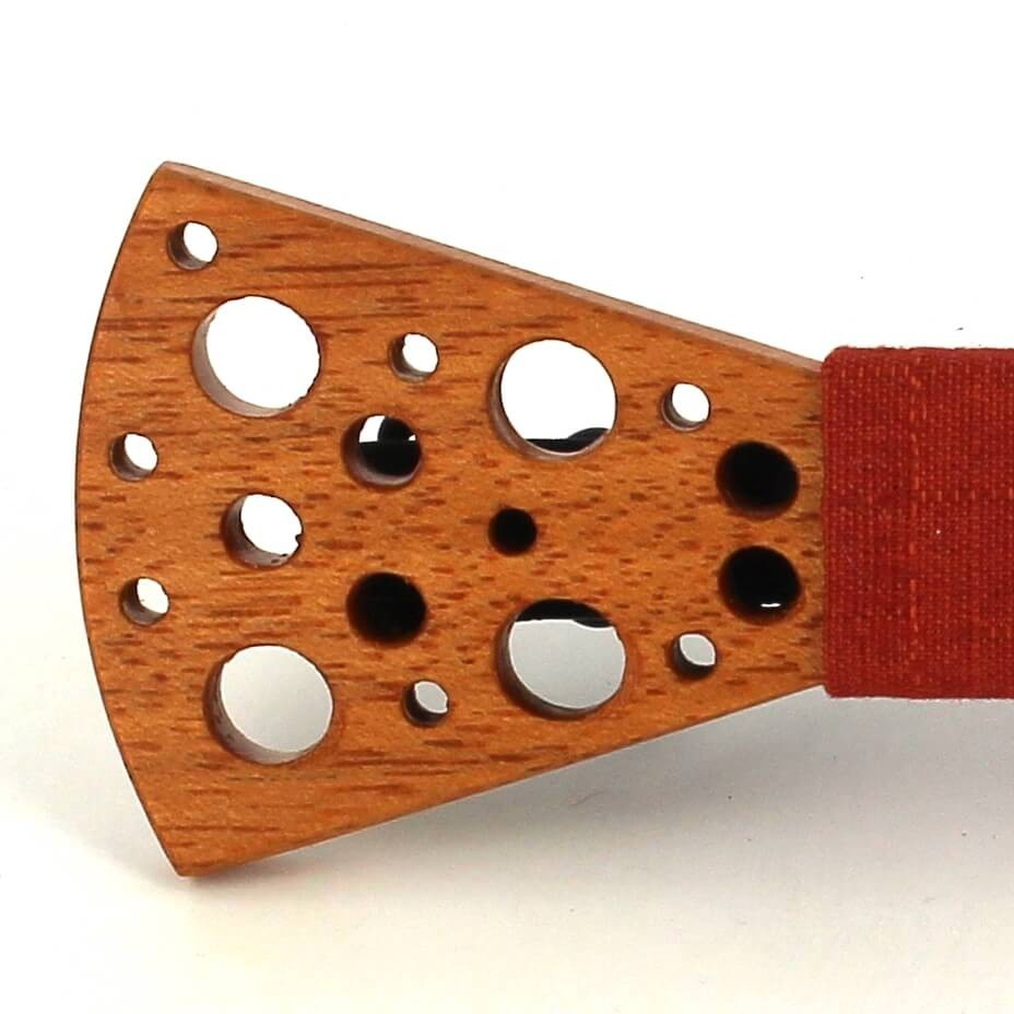 Pajarita Madera Agujeros Pequeños