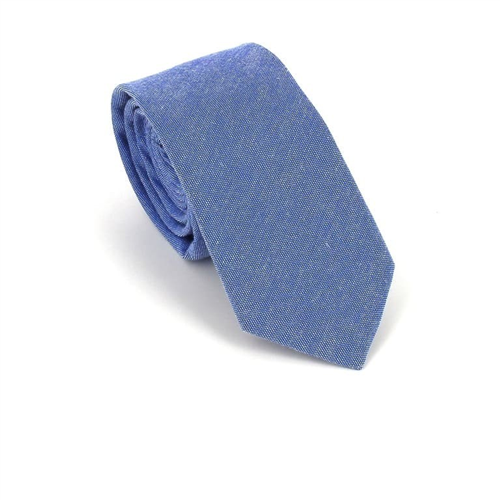 Cravate étroite unie bleu marine