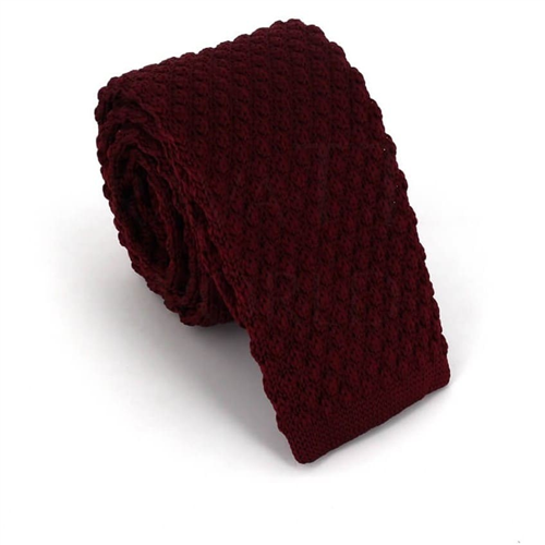 Cravate en tricot lisse vagues grenat