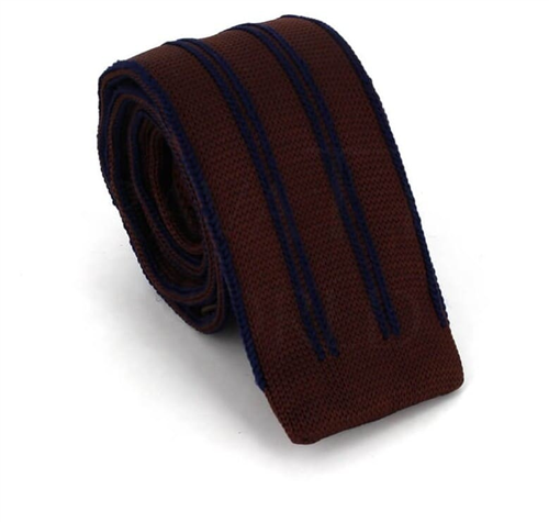 Cravate en tricot à rayures verticales marron et bleu
