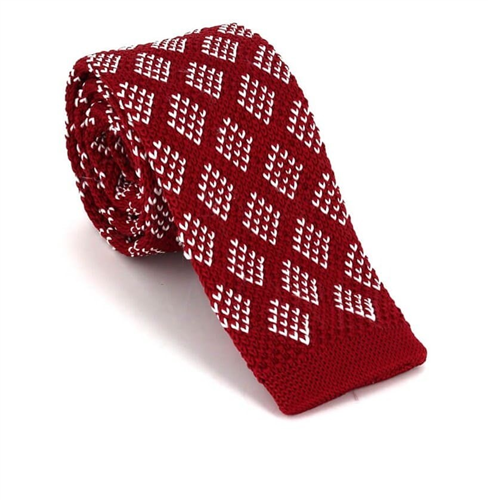 Cravate en tricot rouge à motifs losanges
