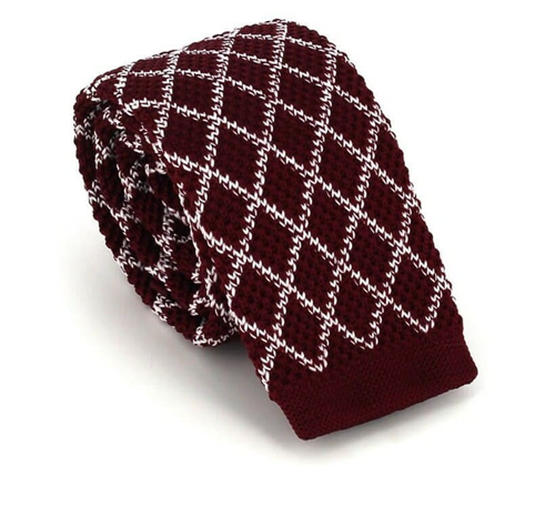 Cravate en tricot losange grenat