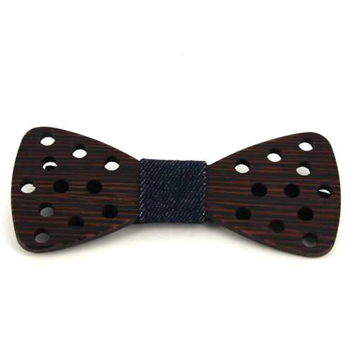Nœud Papillon en bois avec petits trous