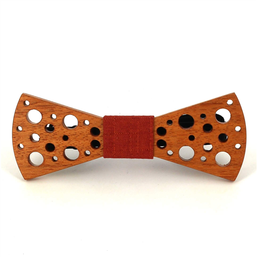 Nœud Papillon en bois avec petits trous