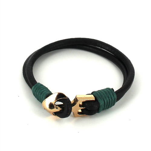 Bracelet en cuir avec ancre