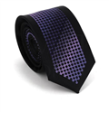 Cravate étroite noire et violette