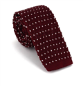 Cravate en tricot grenat avec pois blancs