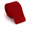 Cravate en tricot lisse vagues rouge