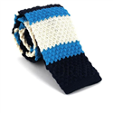 Cravate à rayures tricolores en tricot à vagues