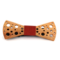 Nœud Papillon en bois avec petits trous
