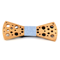 Nœud Papillon en bois avec petits trous