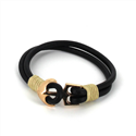 Bracelet en cuir avec ancre
