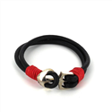 Bracelet en cuir avec ancre